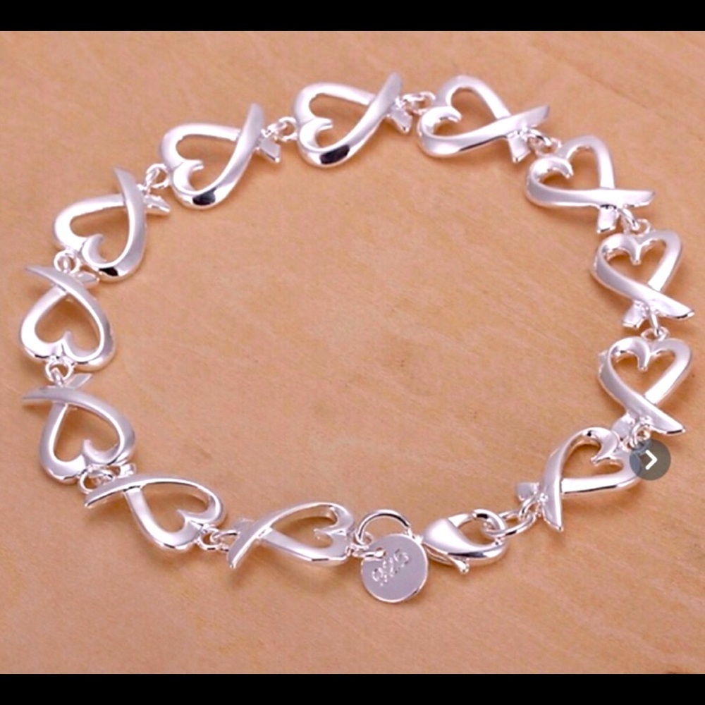 ✨Link Heart Bracelet ✨